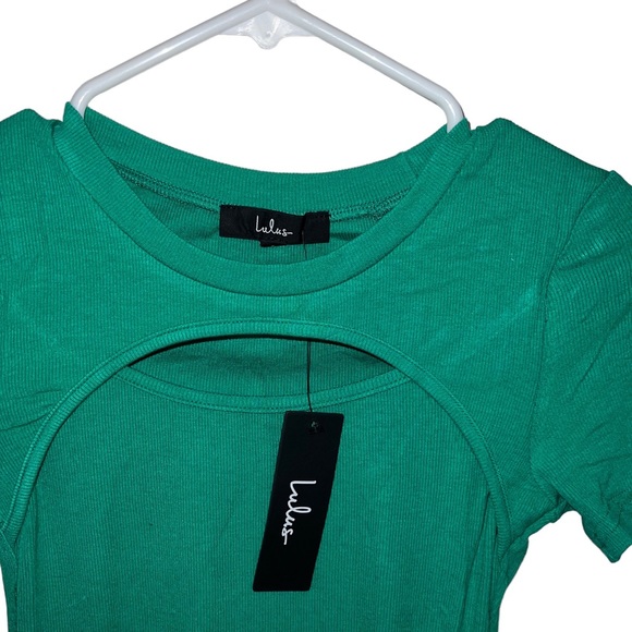 NWT Lulu’s Flirty Little Secret Cutout Top, Green - Picture 2 of 4